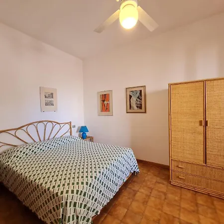 Santa Caterina Flat1 *