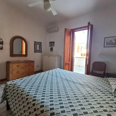 Santa Caterina Flat1 *