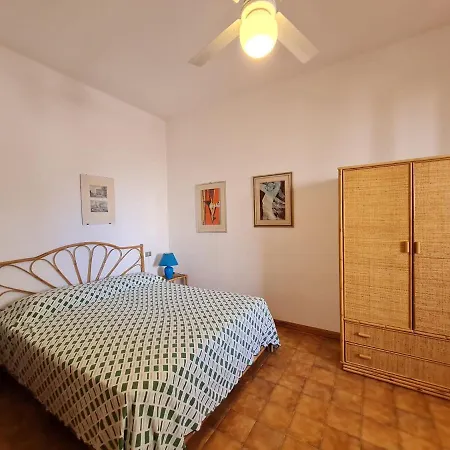 Santa Caterina Flat1 *